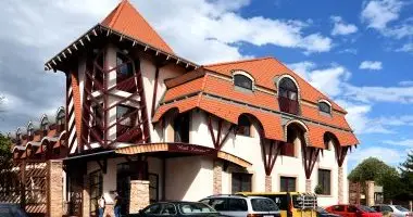 Nem csak a hszvesek a vilg ajnlat frdbelpvel (min. 2 j)