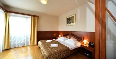 Napi árak fürdőbelépővel (1 éjtől)