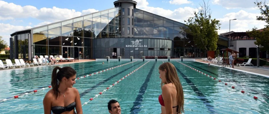 Hotel Kumnia Kisjszlls