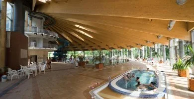 Augusztus 20. (min. 2 �j)