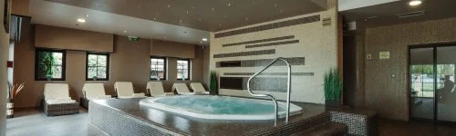 La Riva Hotel