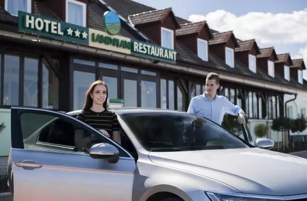Land-Plan Hotel & Restaurant Töltéstava Land-Plan Hotel & Restaurant Töltéstava