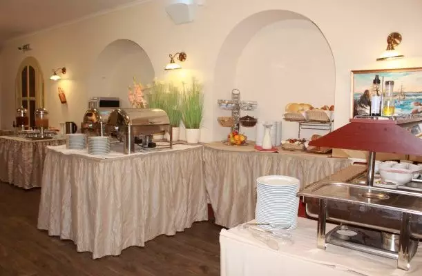 Land-Plan Hotel & Restaurant Töltéstava Land-Plan Hotel & Restaurant Töltéstava