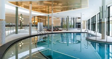 �tcsillagos k�nyeztet�s f�lpanzi�val (1 �jt�l)