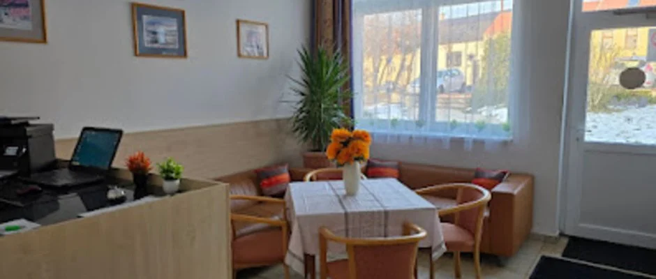 Lencs�s Apartmanh�z Apartmanok Sopron