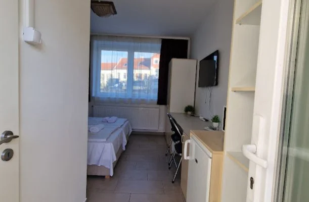 Lencs�s Apartmanh�z Apartmanok Sopron