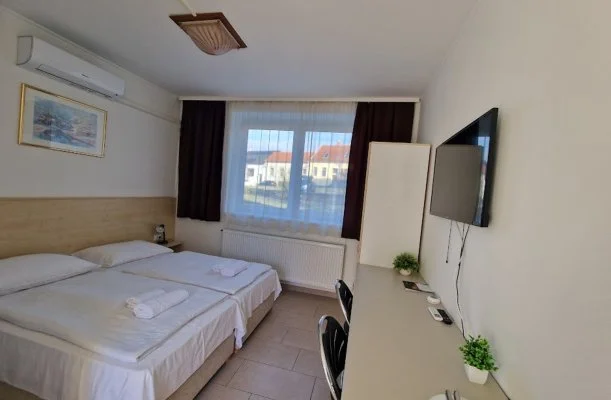 Lencs�s Apartmanh�z Apartmanok Sopron