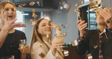 Szilveszteri mulatsg (min. 2 j)