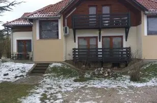 Liliom Apartmanhz Kehidakustny - Hsvti csomagok
