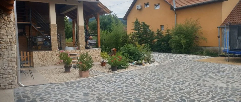 Lilla Apartmanhzak Szilvsvrad