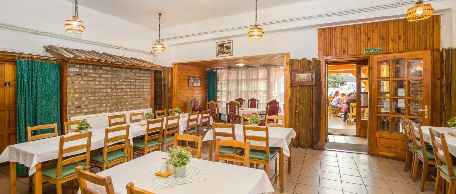 Lipicai Hotel Szilvsvrad