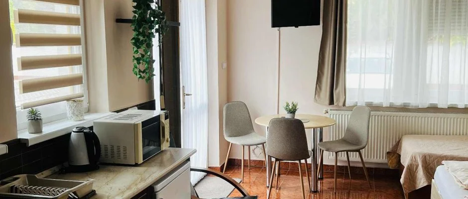 Major Panzi� & �tterem Hajd�szoboszl�