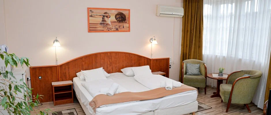 Major Panzi� & �tterem Hajd�szoboszl�