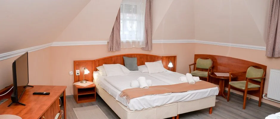 Major Panzi� & �tterem Hajd�szoboszl�