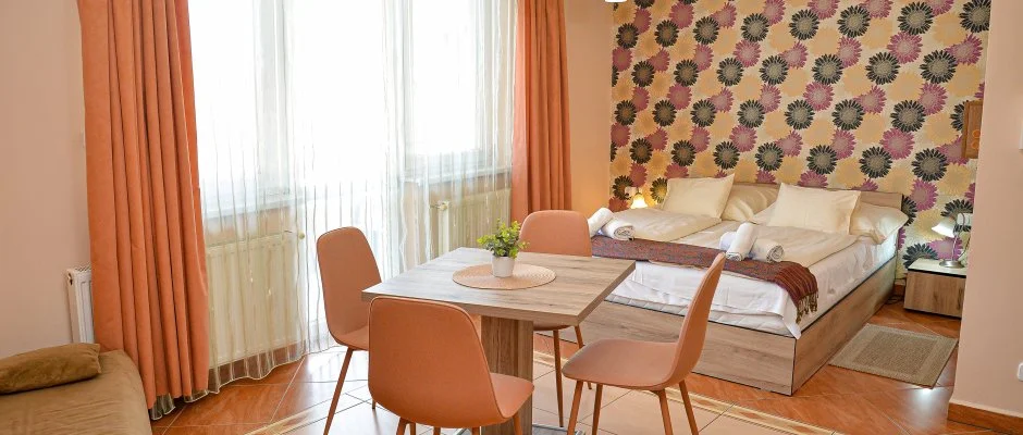 Major Panzi� & �tterem Hajd�szoboszl�