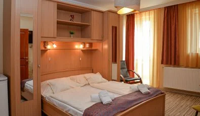 Major Panzi� & �tterem Hajd�szoboszl�