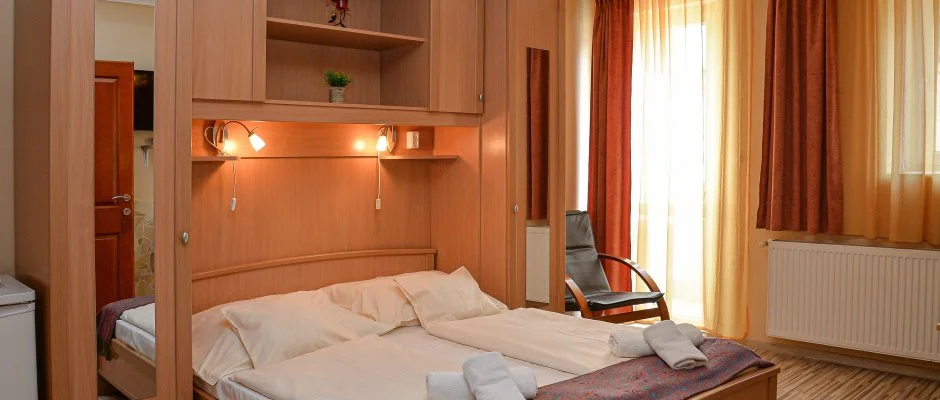 Major Panzi� & �tterem Hajd�szoboszl�