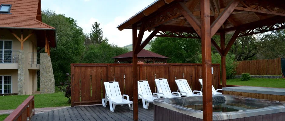 Malomkert Hotel Nagybrzsny