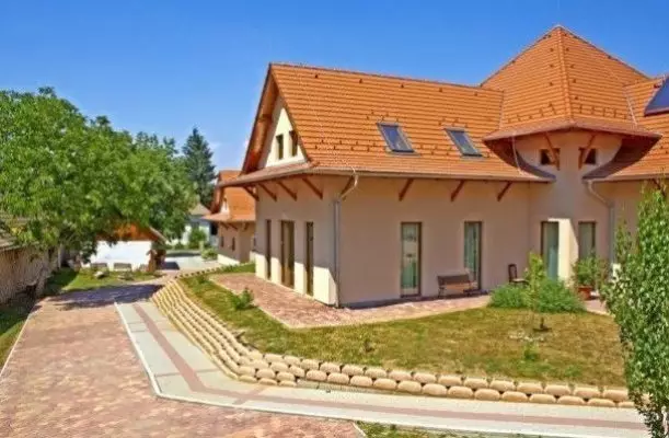 Malomkert Hotel Nagybrzsny