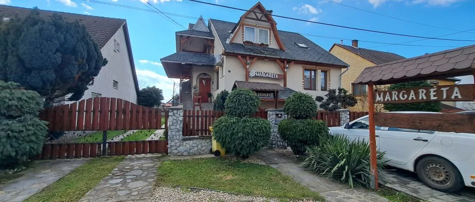 Margar�ta Panzi� S�rospatak