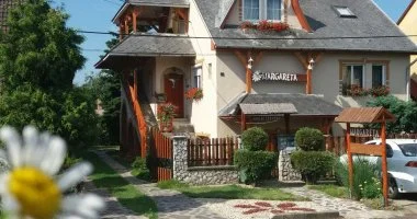 Margar�ta Panzi� - Felfriss�l�s Zempl�nben