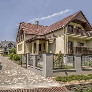 Mária Apartmanok Zalakaros - Augusztus 20. (min. 2 éj)