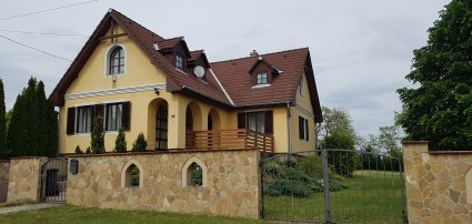 M�rk�i Vend�gh�z - kapu a Bakonyra M�rk� - H�rom �jszak�s wellness akci�k