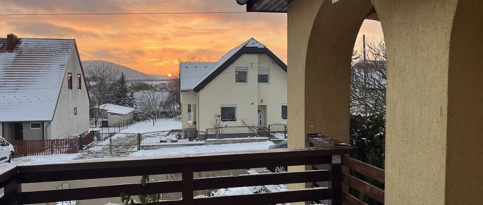 M�rk�i Vend�gh�z - kapu a Bakonyra M�rk�