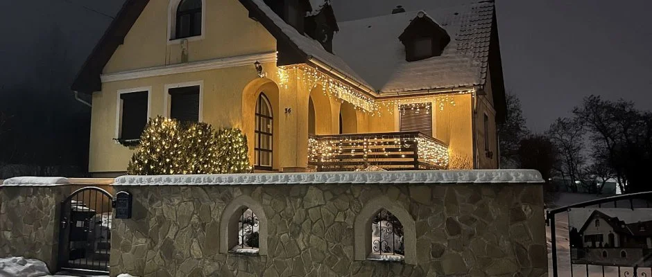 M�rk�i Vend�gh�z - kapu a Bakonyra M�rk�