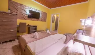 Márvány Panzió Hajdúszoboszló