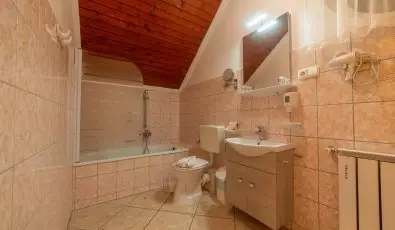 Márvány Panzió Hajdúszoboszló