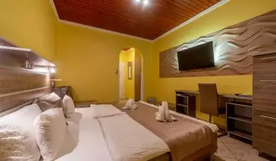 Márvány Panzió Hajdúszoboszló