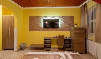 Márvány Panzió Hajdúszoboszló