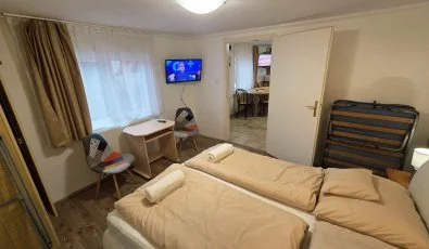 Mary Apartman Hajd�szoboszl�