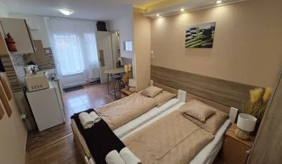 Mary Apartman Hajd�szoboszl�