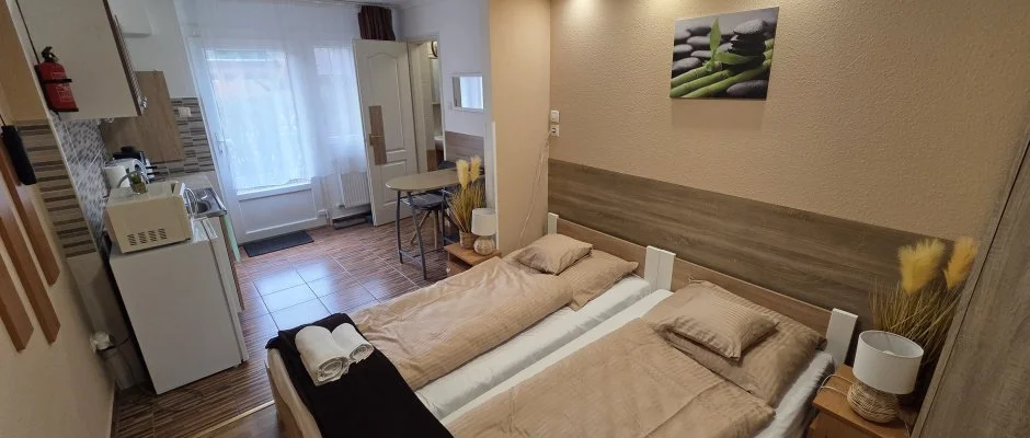 Mary Apartman Hajd�szoboszl�