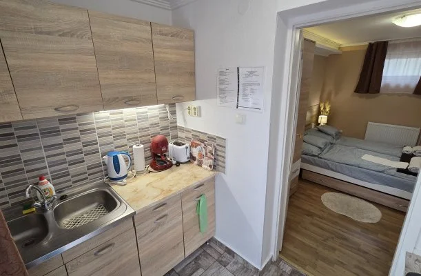 Mary Apartman Hajd�szoboszl�