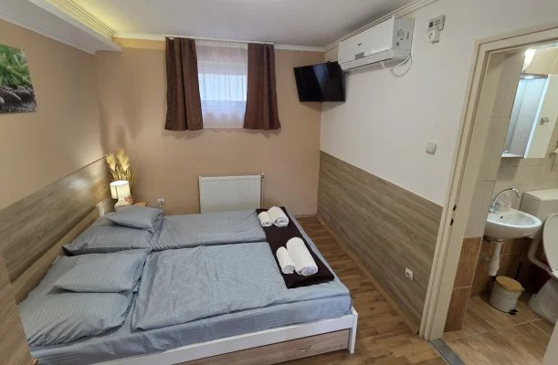 Mary Apartman Hajd�szoboszl�