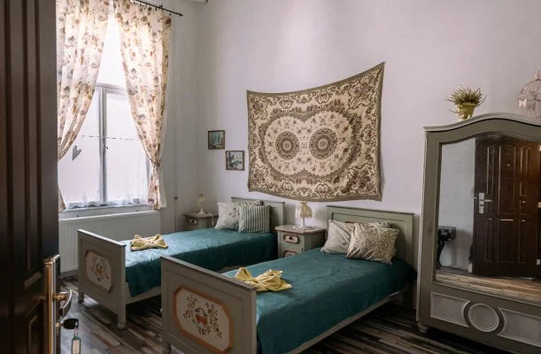 Meller Kastly Villa Csurg