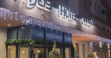 Legjobb MJUS ár félpanzióval (1 éjtől)