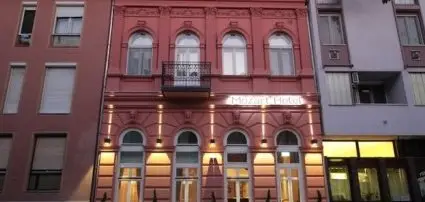 Mozart Hotel Szeged - Oktber 23-i hossz htvge