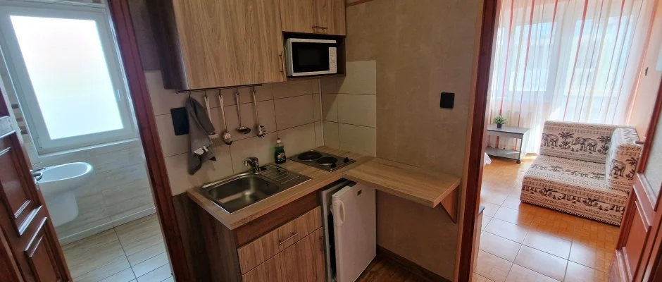 Napsug�r Apartmanh�z Si�fok