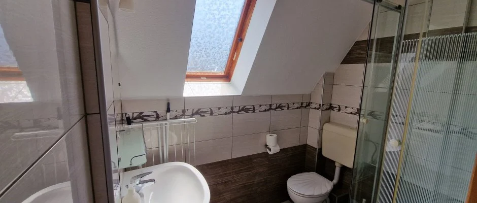 Napsug�r Apartmanh�z Si�fok