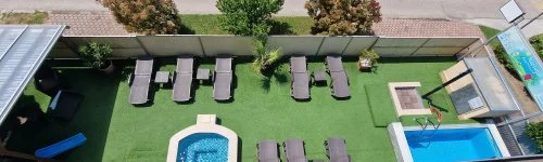 Napsug�r Apartmanh�z 