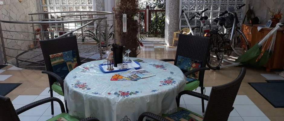 Napsugr Kenzy Lux Apartman Vendghzak Hajdszoboszl