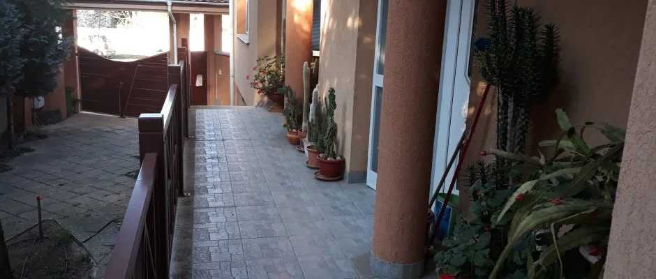 Napsugr Kenzy Lux Apartman Vendghzak Hajdszoboszl