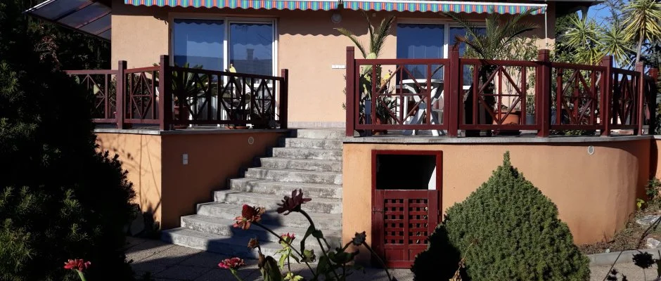 Napsugr Kenzy Lux Apartman Vendghzak Hajdszoboszl