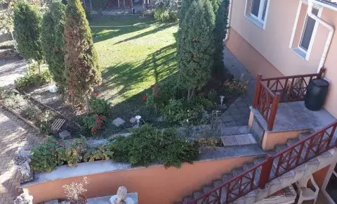 Napsugár Kenézy Lux Apartman Vendégházak Hajdúszoboszló - Pihenés Hajdúszoboszlón