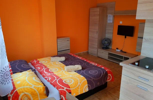 Napsug�r Villa A Si�fok