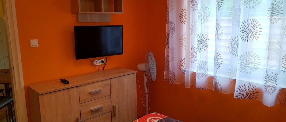 Napsug�r Villa A Si�fok